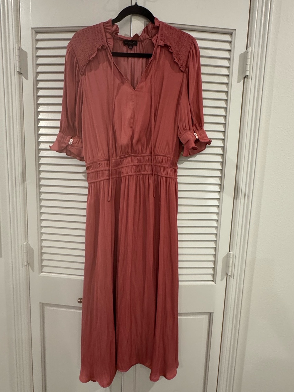 Current Air Dusty Rose Midi Dress with Smocked Waist